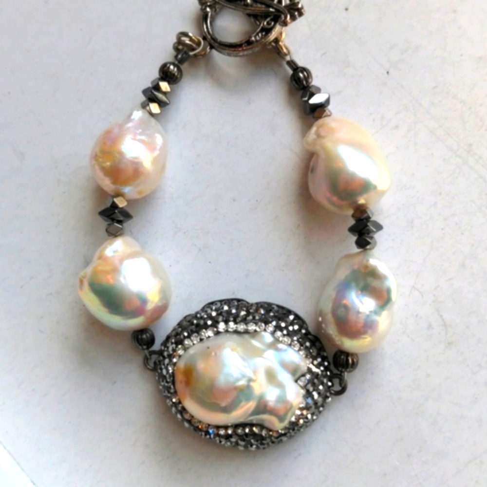 New Huge Genuine Baroque Pearl & Marcasite Bracelet.  Modern Unique, Genuine 7"